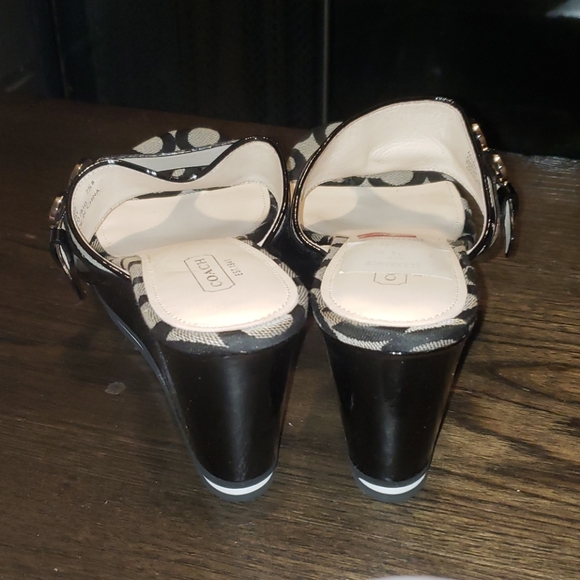 New Coach Gypsy Optic C Platform Thong Sandal - Picture 7 of 12